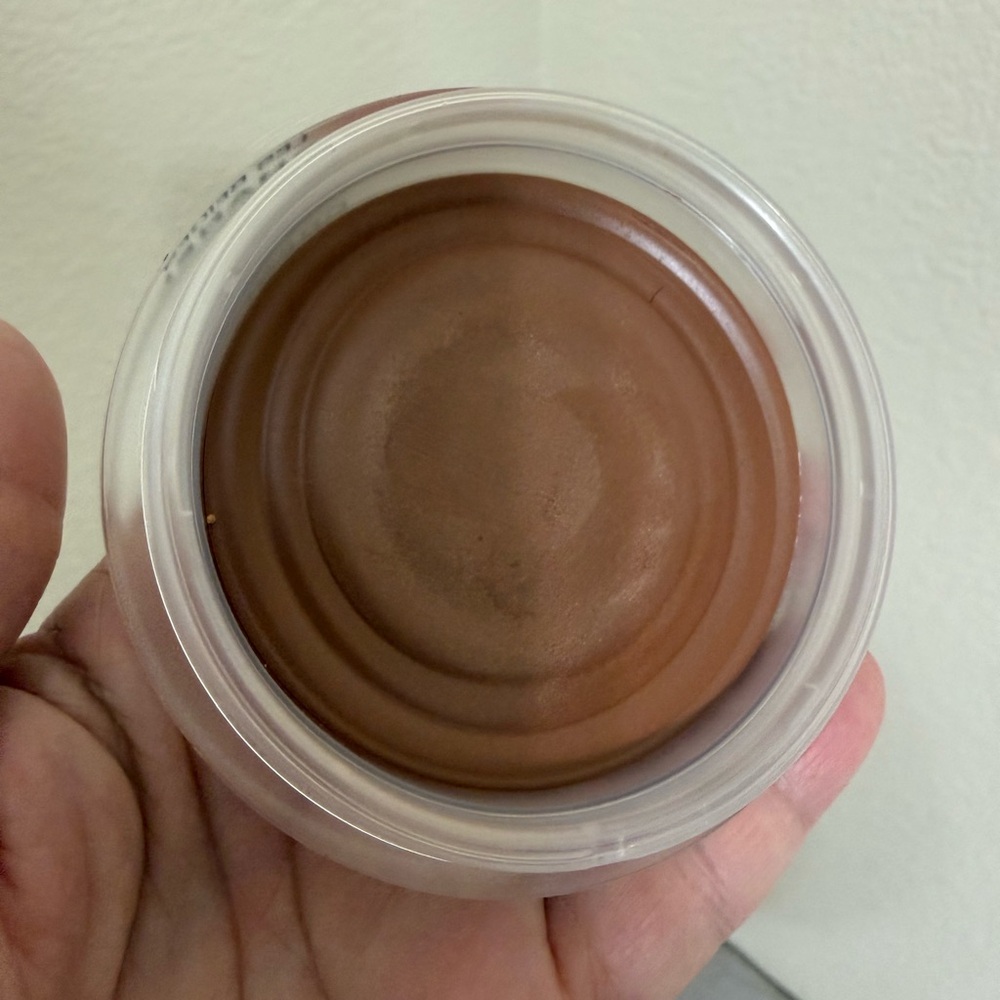 CHANEL Les Beiges Tan Deep Bronze Cream